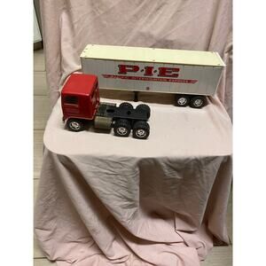Vintage Taiyo Model Semi truck P.I.E Pacific Fruit Express Tractor Trailer